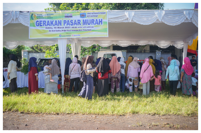 <p>Ket Foto: gerakan pasar murah (GPM) yang diadakan di Kota Mataram (Foto/TK.Diskominfo)</p>

