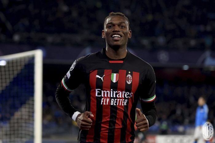<p>Ket. Foto: Rafael Leao pemain sayap asal Portugal, yang kini menjadi andalan dari tim AC Milan (Foto/Twitter/@acmilan)</p>
