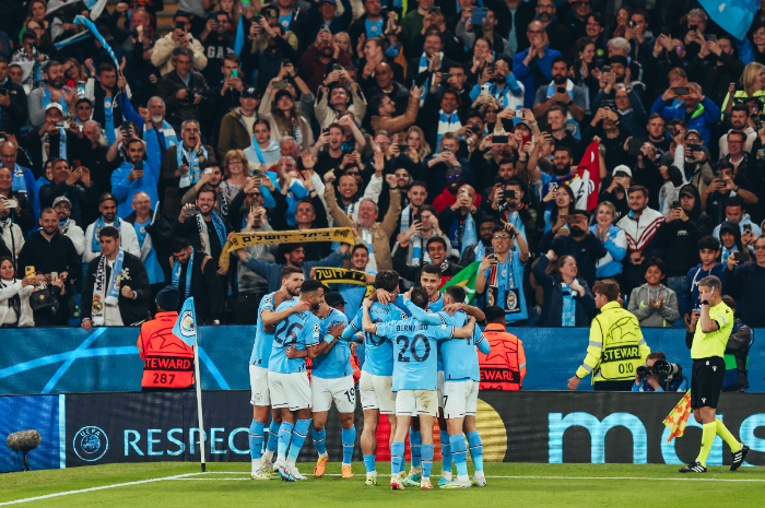 <p>Ket Foto: Foto para pemain Manchester City rayakan kemenangan di lapangan (Foto/Twitter/Manchester City)</p>
