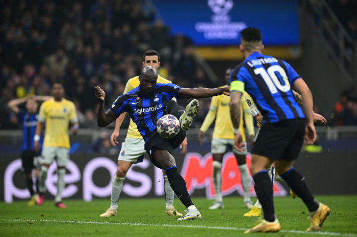 <p>Ket. Foto: Pertandingan Inter Milan vs Porto di Babak 16 Besar Leg Satu Liga Champions (Foto/Twitter/@Inter)</p>
