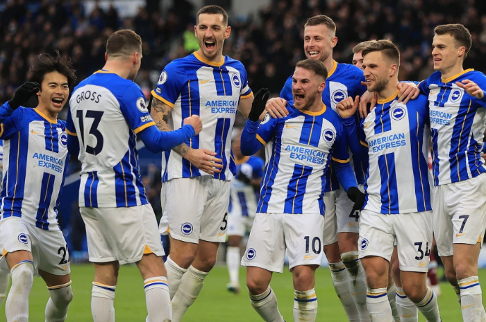 <p>Ket. Foto: Para Pemain Brighton (Foto/Instagram/@officialbhafc)</p>
