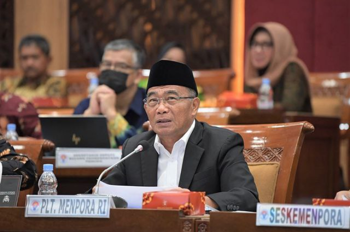 <p>Ket. Foto: Muhadjir Effendy selaku Pelaksana Tugas (Plt) Menpora dalam Rapat Kerja 28 Maret 2023 bersama Komisi X DPR RI (Foto/Instagram/@muhadjir_effendy)</p>
