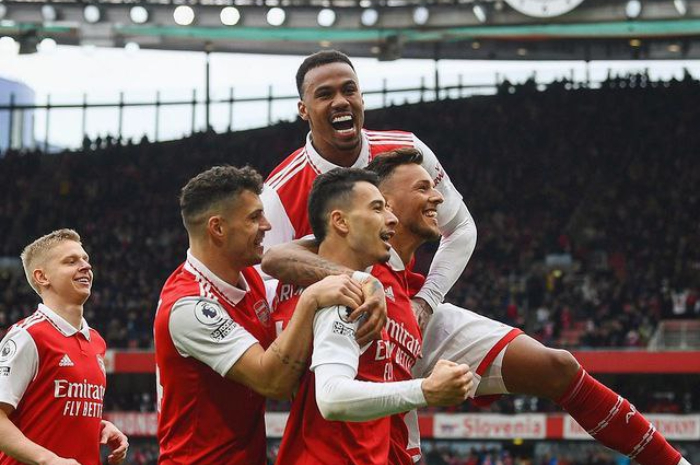 <p>Ket. Foto: Para Pemain Arsenal Ketika Merayakan Gol Saat Melawan Leeds United (Foto/Instagram/@arsenal)</p>

