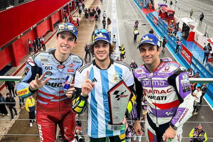 <p>Ket. Foto: Marco Bezzecchi, Johan Zarco dan Aleix Marquez top 3 MotoGP Argentina 2023 (Foto/Instagram/@motogp)</p>
