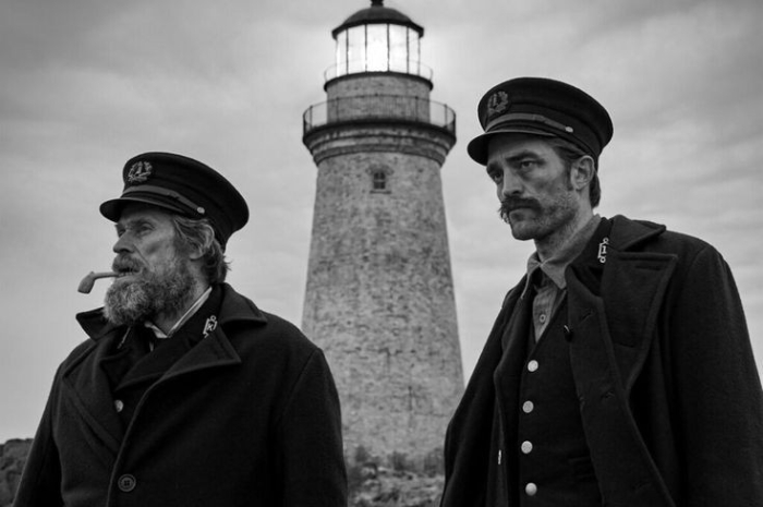 <p>Ket Foto: Foto poster film The Lighthouse (Foto/Twitter/@notokbitch)</p>
