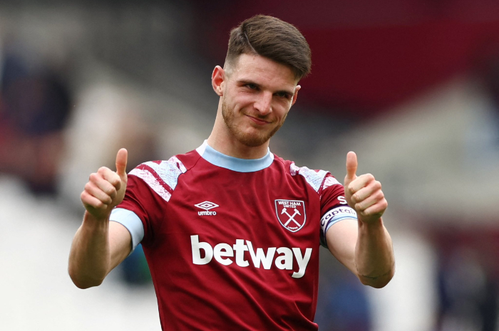 <p>Ket Foto: Foto pemain West Ham, Declan Rice yang benar-benar ingin direkrut oleh Bayern Munich (Foto/Twitter/@idextratime)</p>
