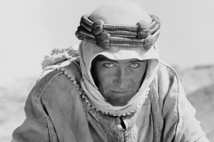 <p>Ket Foto: Foto dari poster film, Lawrence of Arabia (Foto/Twitter/dennistmc)</p>
