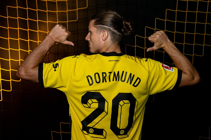 <p>Ket Foto: Foto Marcel Sabitzer yang telah resmi gabung Dortmund (Foto/Twitter/@idextratime)</p>
