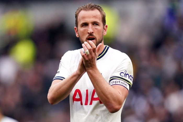<p>Ket Foto: Foto Harry Kane sedang berada di lapangan hijau (Foto/Twitter/@idextratime)</p>
