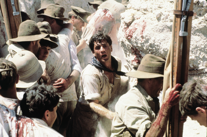 <p>Ket Foto: Foto dari cuplikan film, Gallipoli (Foto/Twitter/@olliewcq)</p>
