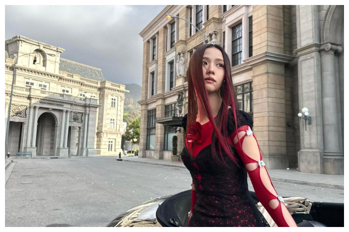 <p>Ket Foto: Jisoo bantah rumor anggota blackpink tak akur sampai menyinggung album ME (Foto/Instagram/@sooyaaa__)</p>
