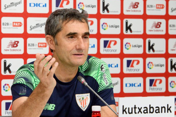 <p>Ket Foto: Foto pelatih skuad Athletic Bilbao, Ernesto Valverde sedang konferensi pers (Foto/Twitter/Athletic Club)</p>
