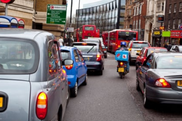 <p>Keterangan foto: polusi kendaraan menjadi faktor gagal nya peningkatan kualitas udara di Inggris,(Foto:/Instagram/@Fotomarton)</p>
