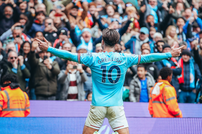 <p>Ket Foto: Foto J.Grealish di lapangan saat mencetak gol (Foto/Twitter/Manchester City)</p>
