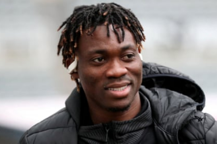 <p>Keterangan Foto: Christian Atsu menjadi salah satu korban terluka akibat gempa turki,(Foto:/Twitter/scottheppel)</p>
