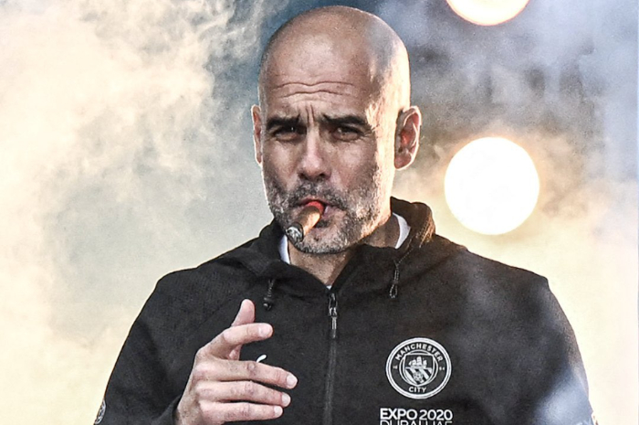 <p>Ket Foto: Foto Pep Guardiola, pelatih yang saat ini sedang tsunami trofi (Foto/Twitter/@idextratime)</p>
