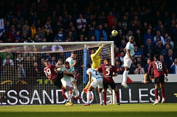<p>Ket. Foto: Pertandingan antara tim Salernitana vs Inter Milan dalam kompetisi Serie A (Foto/Twitter/@Inter)</p>
