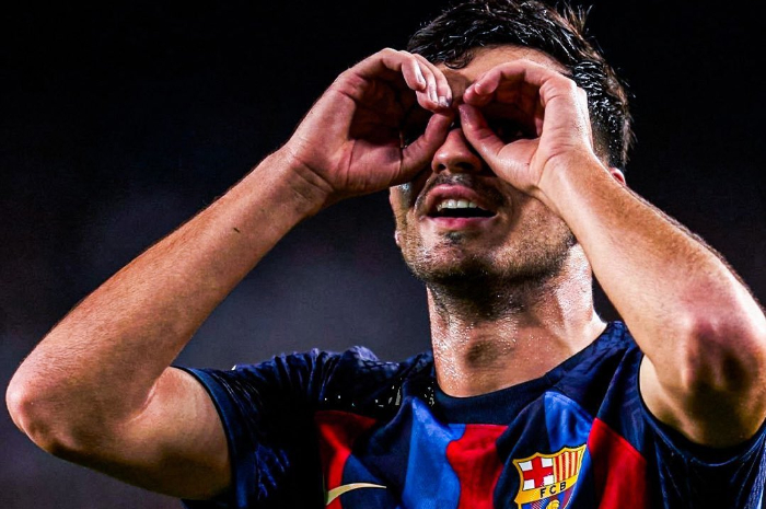 <p>Ket Foto: Foto pemain Barcelona, Pedri (Foto/Twitter/@idextratime)</p>

