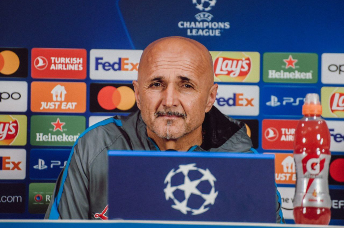 <p>Ket. Foto: Luciano Spalleti manajer dari tim Napoli ketika dalam konferensi pers (Foto/Twitter/@sscnapoli)</p>
