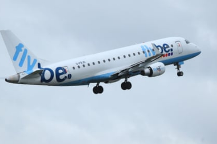 <p>Foto Maskapai Penerbangan Flybe, (Foto: /Instagram/@ Peter Byrne)</p>