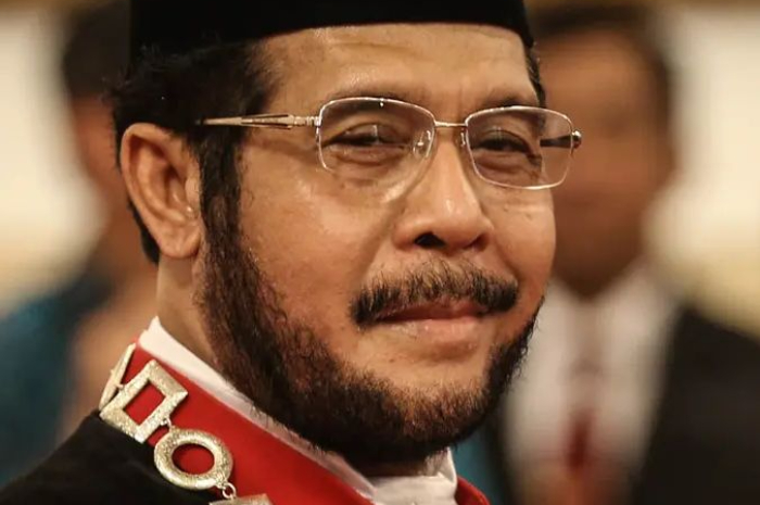 <p>Ket. Foto : Pusat Studi Hukum dan Kebijakan Sebut Desakan Mundur Anwar Usman Karena Dinilai Memiliki Banyak Konflik Kepentingan<br />
(Foto/X/@Sgm_mks)</p>
