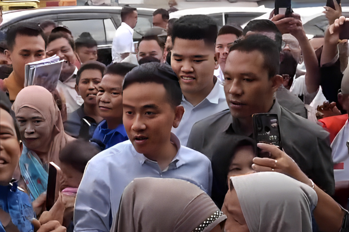 <p>Ket. Foto : Gibran Meminta Seluruh Elemen Partai Terus Kerja Keras<br />
(Foto/X/@Yusron290492)</p>
