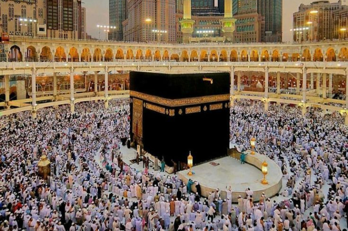 <p>Ket. Foto : Masa Operasional Pemberangkatan Jemaah Calon Haji Dilakukan Selama 30 Hari<br />
(Foto/Pinterest)</p>
