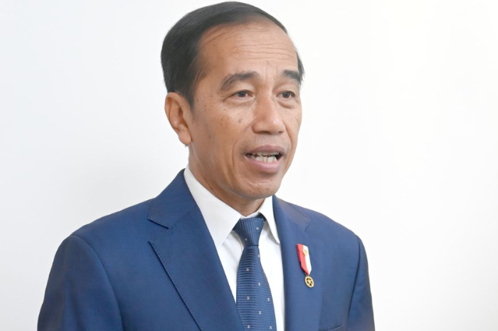 <p>Ket. Foto : Terkait Pelaporannya ke KPK, Jokowi Ungkap Dirinya Menghormati Semua Proses<br />
(Foto/X/@jokowi)</p>

