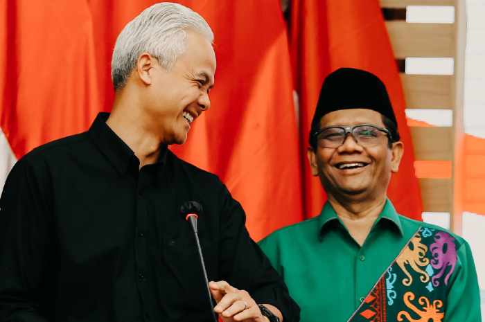 <p>Ket. Foto : Mahfud MD Sebut Dirinya Rutin Olahraga Saat Jalani Tes Kesehatan di RSPAD Hari Ini<br />
(Foto/X/@ganjarpranowo)</p>
