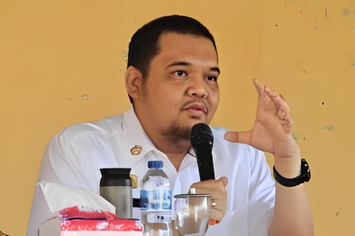 <p>Ket. Foto : PJ Bupati Parigi Moutong Richard Arnaldo Dilaporkan Melakukan Kunjungan Kerja ke Daerah Utara Hari Ini<br />
(Foto/ProkopimParigiMoutong)</p>
