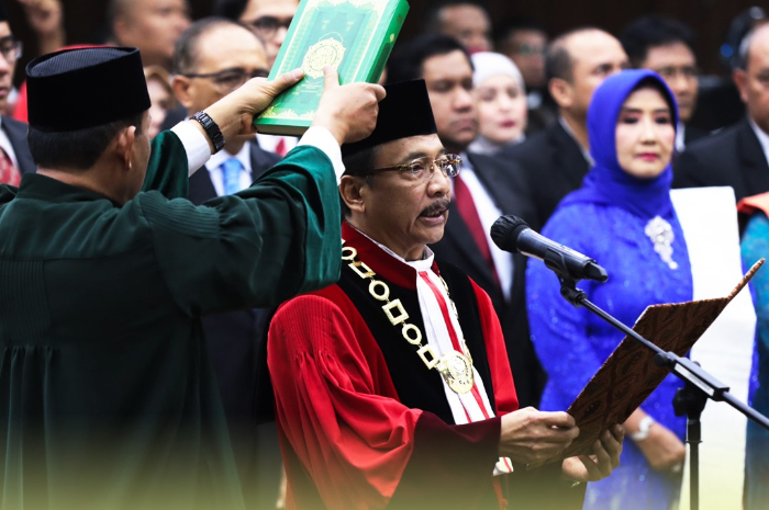 <p>Ket. Foto : Berikut Rincian Harta Kekayaan Suhartoyo<br />
(Foto/X/@officialMKRI)</p>
