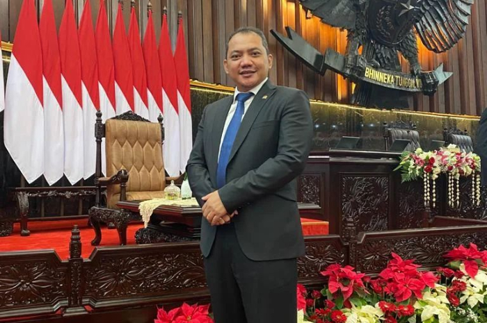 <p>Ket. Foto : Ketua DPP NasDem Mempertanyakan Integritas KPK Terkait Pernyataan Aliran Uang Korupsi yang Mengalir ke Partai<br />
(Foto/Instagram/@taufikbasari_official)</p>
