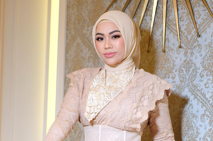 <p>Ket. Foto : Ini Profil Zita Anjani, Putri dari Zulkifli Hasan<br />
(Foto/Instagram/@zitaanjani)</p>

