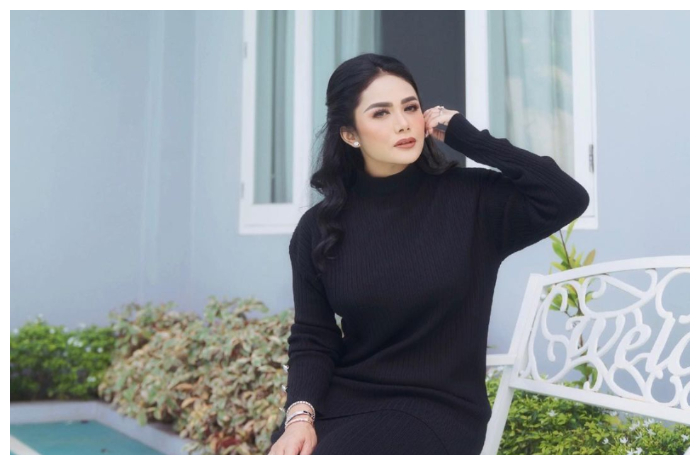 <p>Krisdayanti, Selebriti (Foto/Instagram/@krisdayantilemos)</p>
