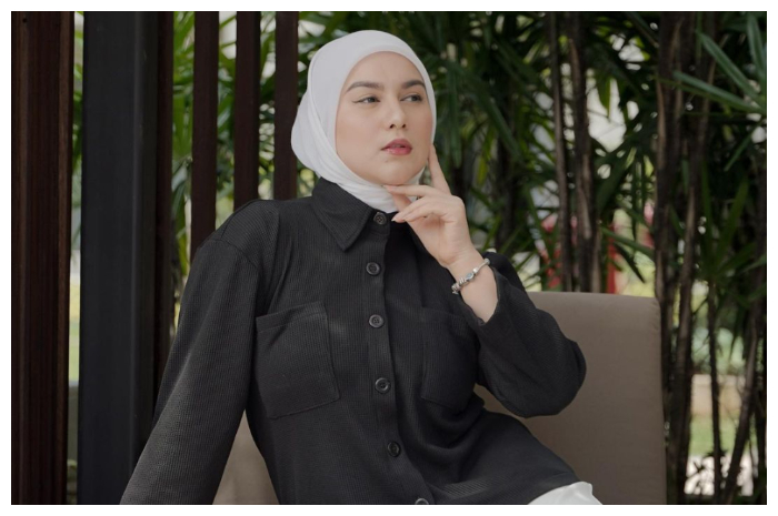 <p>Ket Foto: Irish Bella tak lagi menggunakan nama Ammar Zoni di akun tiktok (Foto/instagram/@_irishbella_)</p>