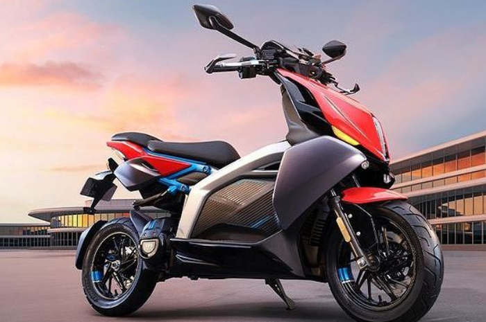 <p>Ket foto: keunggulan spesifikasi motor listrik TVS X (foto/instagram/@tvsxofficial) </p>

