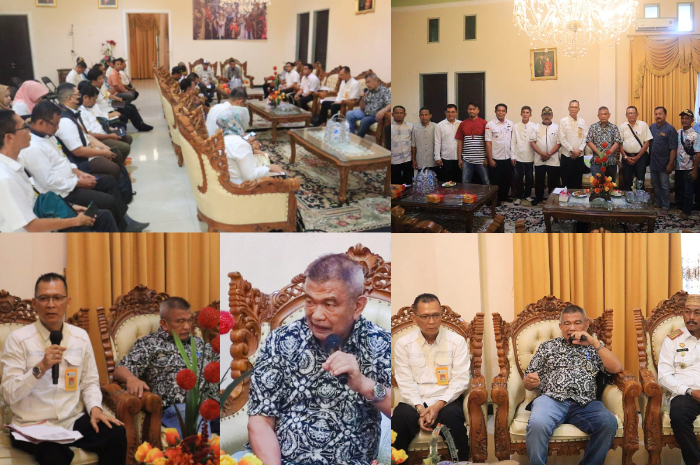 <p>Ket.Foto: Bupati Parigi Moutong minta para pemdes tak lakukan pungli (Foto/Prokopim Parigi Moutong)</p>
