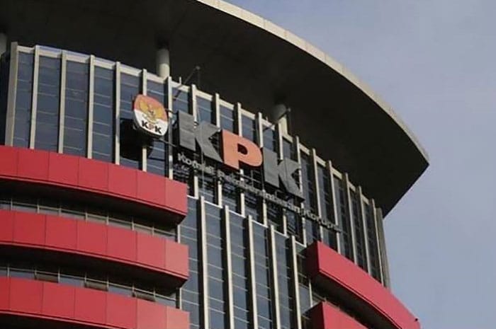 <p>Foto: KPK Tetapkan Plt Kepala Dinas Pekerjaaan Umum Hulu Sungai Utara Jadi Tersangka</p>
