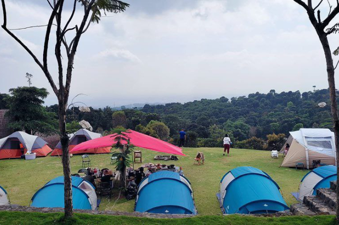 <p>Ket foto: Panorama indah di wisata Alam Ngariung Bogor (Foto/Instagram/indra_ramlan)</p>
