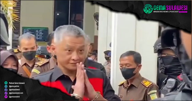 <p>Ket Foto: Hendra Kurniawan (Foto/Screenshoot Facebook)</p>
