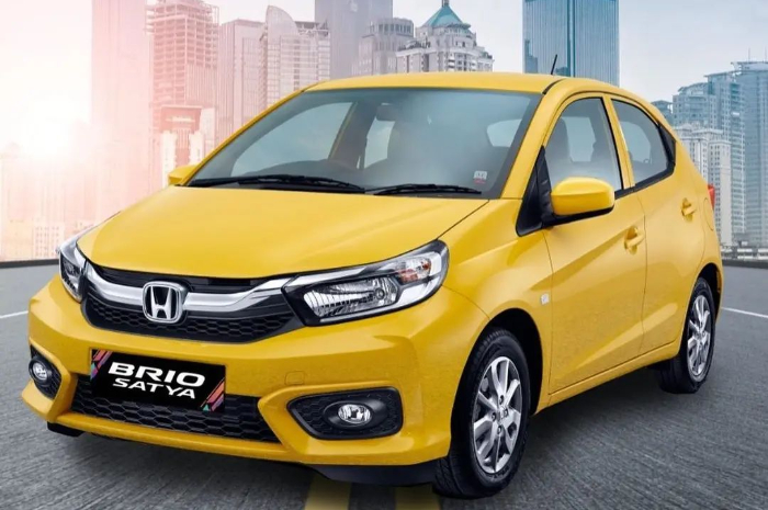 <p>Ket Foto: Honda Brio Satya dengan warna kuning, memberikan kesan mewah (Foto/Pinterest)</p>
