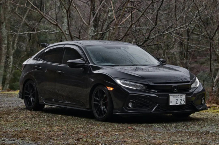 <p>Ket Foto: Eksterior Honda Civic dengan warna yang mewah (Foto/Instagram/shining99999)</p>
