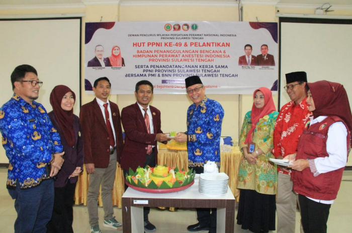 <p>Keterangan Foto : HUT ke-49 PPNI sekaligus Hari Perawat Nasional, (Foto/Adpim Setdaprov Sulteng)</p>
