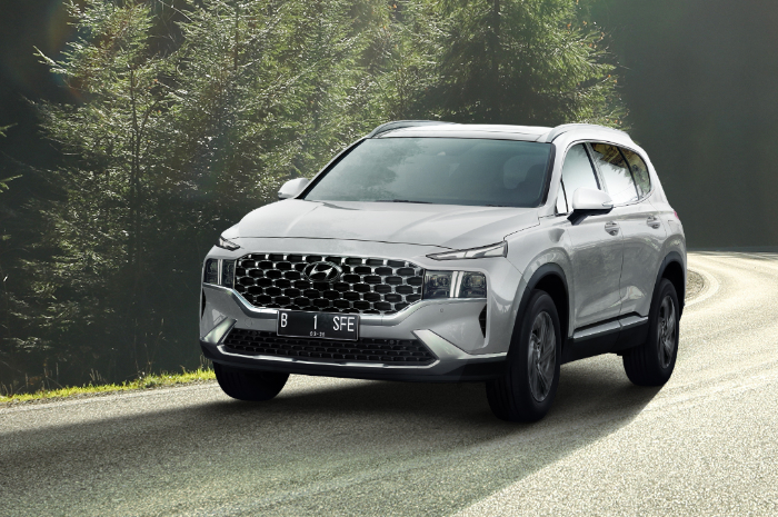 <p>Ket Foto: Hyundai Sante Fe miliki banyak fitur keamanan dan kenyamanan (Foto/Twitter/hyundaimotorid)</p>
