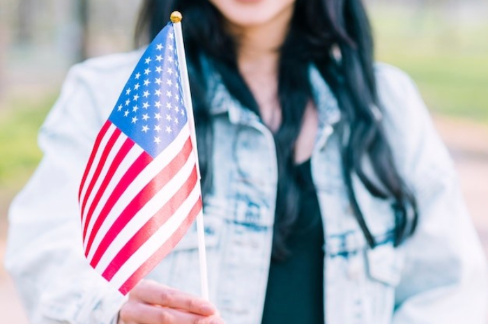<p>Ket Foto: Ilustrasi film dengan latar belakang Amerika Serikat (Foto/Freepic)</p>
