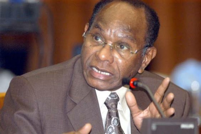 <p>Freddy Numberi menegaskan perlu upaya khusus untuk meredam konflik di Papua (Foto/Papua Center) </p>
