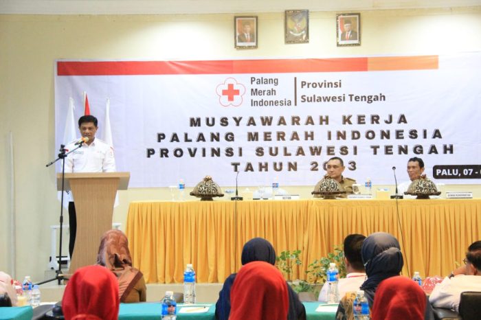 <p>Ket. M. Sadly Lesnusa, Asisten Administrasi Umum, Pemprov Sulteng dalam Musker PMI (Foto/Adprim Setdaprov Sulteng ) </p>
