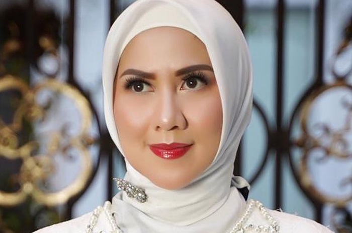 <p>Ket Foto: Venna Melinda ungkap harunya saat menjalani persidangan cerai dan mantan suaminya masuk penjara (Foto/Instagram/@vennamelindareal_) </p>

