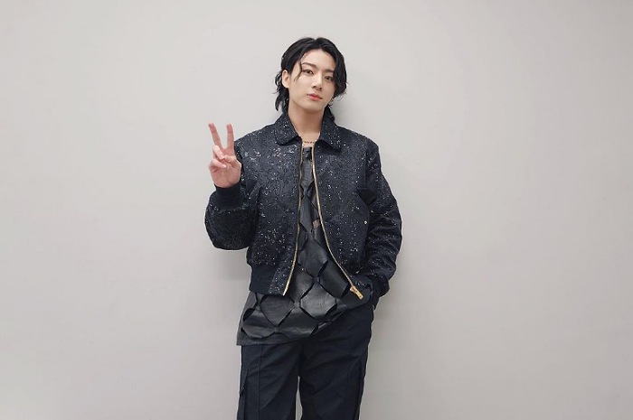 <p>Ket Foto: Jungkook sebut akan merilis album solonya di bulan Juli mendatang (Foto/Instagram/@bts.jungkook) </p>
