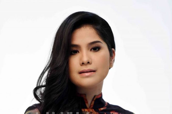 <p>Ket Foto: Aktivitas Sehari-hari Annisa Larasati Pohan (Foto/Pinterest @tabloidbintang)</p>
